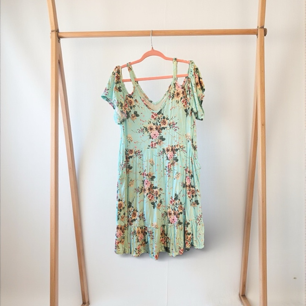 Torrid Super Soft Floral Cold Shoulder Dress| Size 2X | Easy Care - Picture 2 of 8